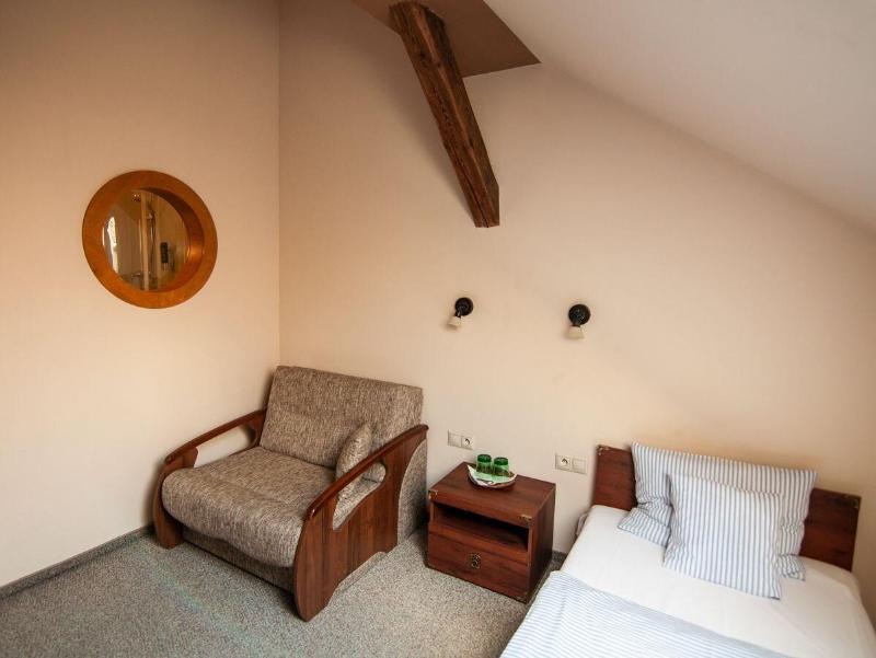 Pension Horse Inn Кошице Екстер'єр фото