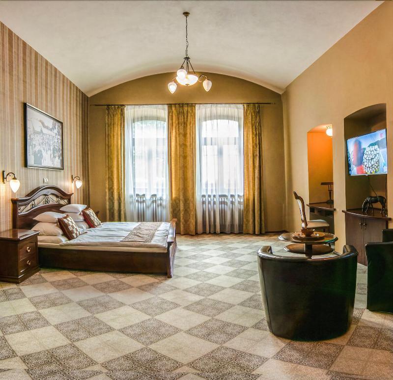 Pension Horse Inn Кошице Екстер'єр фото