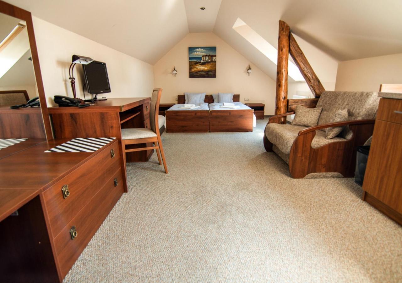Pension Horse Inn Кошице Екстер'єр фото